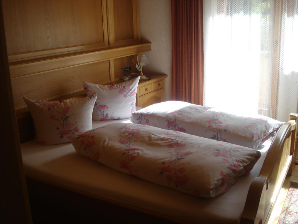 Gaestehaus Troppmair Finkenberg Phòng bức ảnh